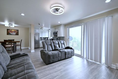 Tiny photo for 2325 N Neva Avenue #401B, Chicago, IL 60707 (MLS # 12689041)