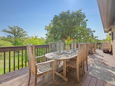 A home in Burr Ridge