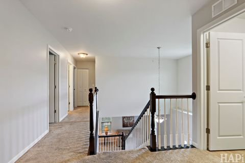 Tiny photo for 1798 Newberry Lane, Hoffman Estates, IL 60192 (MLS # 12498050)