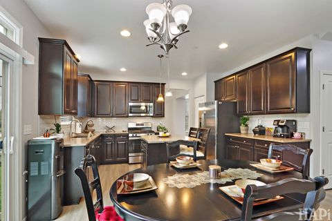 Tiny photo for 1798 Newberry Lane, Hoffman Estates, IL 60192 (MLS # 12498050)