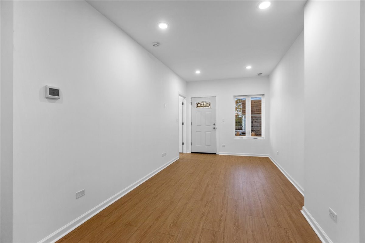 1313 W Chicago Avenue 3S