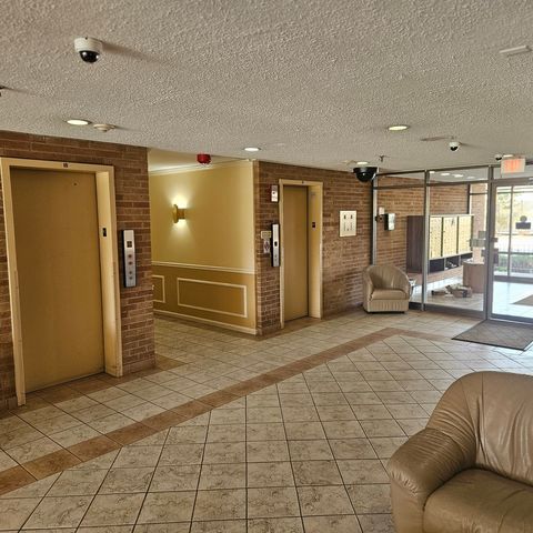 Tiny photo for 1717 W CRYSTAL Lane #310, Mount Prospect, IL 60056 (MLS # 12621557)