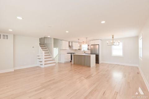 Tiny photo for 10701 S Harding Avenue, Chicago, IL 60655 (MLS # 12607937)