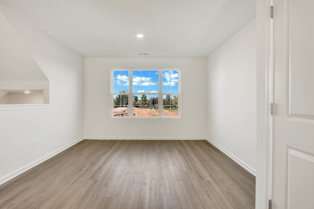 6550 Linden Trail B
