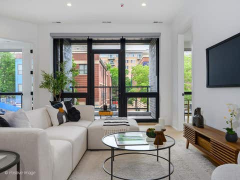 Tiny photo for 515 W Elm Street #302, Chicago, IL 60610 (MLS # 12738396)