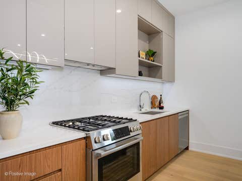 Tiny photo for 515 W Elm Street #302, Chicago, IL 60610 (MLS # 12738396)