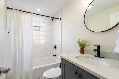 Tiny photo for 2945 Vernon Avenue, Brookfield, IL 60513 (MLS # 12601442)