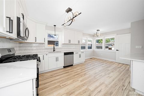 Tiny photo for 5300 Oakdale Drive, Oak Lawn, IL 60453 (MLS # 12490648)
