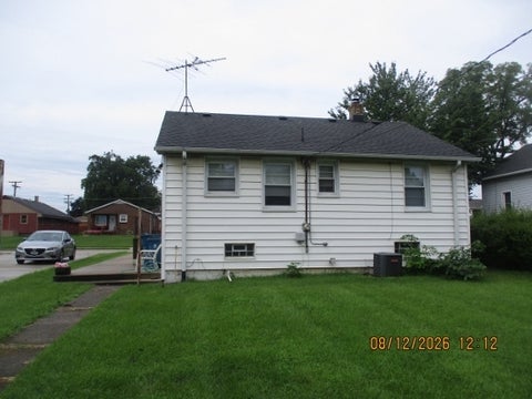 Tiny photo for 1704 Cora Street, Crest Hill, IL 60403 (MLS # 12722556)