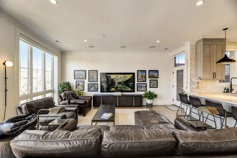 Tiny photo for 5015 N Clark Street #201, Chicago, IL 60640 (MLS # 12619262)