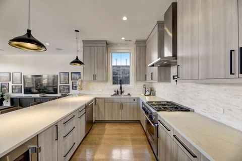 Tiny photo for 5015 N Clark Street #201, Chicago, IL 60640 (MLS # 12619262)