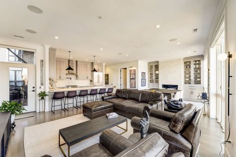 Tiny photo for 5015 N Clark Street #201, Chicago, IL 60640 (MLS # 12619262)