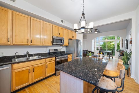 Tiny photo for 3841 W Altgeld Street #3, Chicago, IL 60647 (MLS # 12629559)
