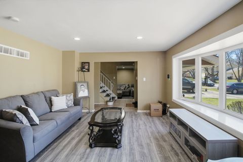 Tiny photo for 17537 Mulberry Street, Country Club Hills, IL 60478 (MLS # 12599556)