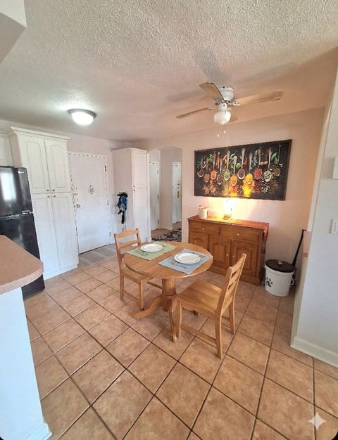 Tiny photo for 2211 S Stewart Avenue #4A, Lombard, IL 60148 (MLS # 12595401)