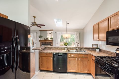 Tiny photo for 833 Dartmouth Drive, Island Lake, IL 60042 (MLS # 12474113)