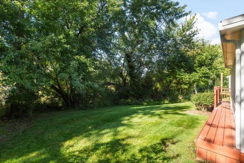 Tiny photo for 833 Dartmouth Drive, Island Lake, IL 60042 (MLS # 12474113)