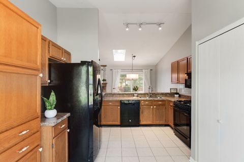 Tiny photo for 833 Dartmouth Drive, Island Lake, IL 60042 (MLS # 12474113)