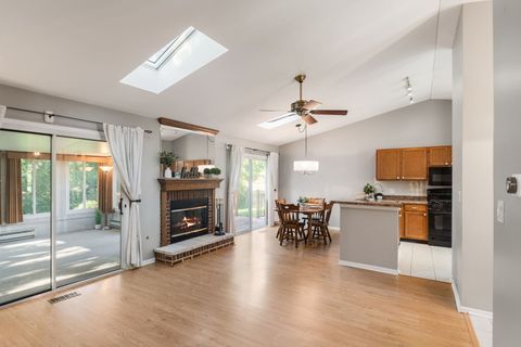 Tiny photo for 833 Dartmouth Drive, Island Lake, IL 60042 (MLS # 12474113)