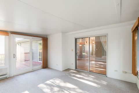 Tiny photo for 833 Dartmouth Drive, Island Lake, IL 60042 (MLS # 12474113)