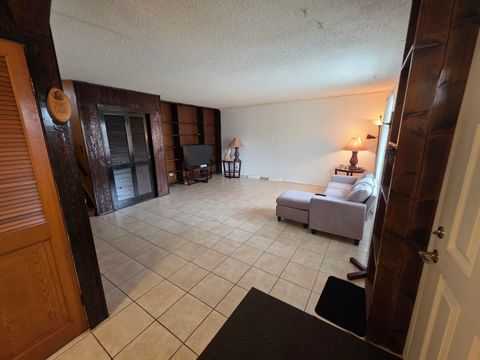 Tiny photo for 2201 Kingfisher Lane, Rolling Meadows, IL 60008 (MLS # 12559397)