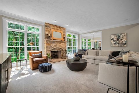 Tiny photo for 2602 Majestic Oaks Lane, St. Charles, IL 60174 (MLS # 12446072)