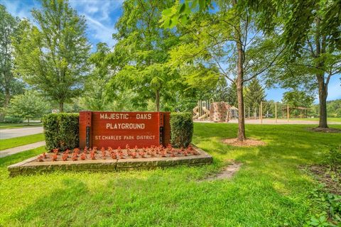 Tiny photo for 2602 Majestic Oaks Lane, St. Charles, IL 60174 (MLS # 12446072)