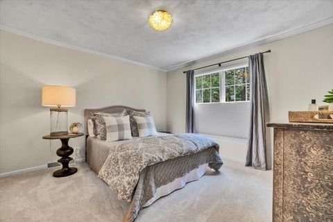 Tiny photo for 2602 Majestic Oaks Lane, St. Charles, IL 60174 (MLS # 12446072)