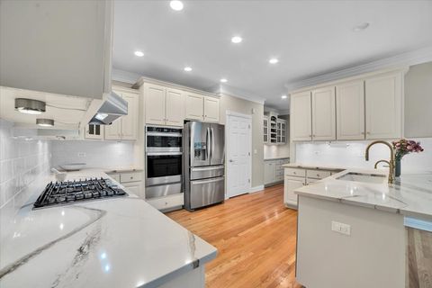 Tiny photo for 2602 Majestic Oaks Lane, St. Charles, IL 60174 (MLS # 12446072)