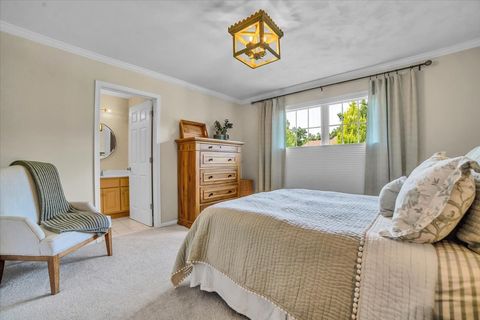 Tiny photo for 2602 Majestic Oaks Lane, St. Charles, IL 60174 (MLS # 12446072)