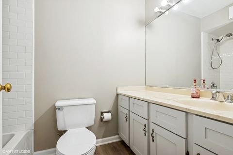 Tiny photo for 49 Orchard Terrace #1, Lombard, IL 60148 (MLS # 12458624)