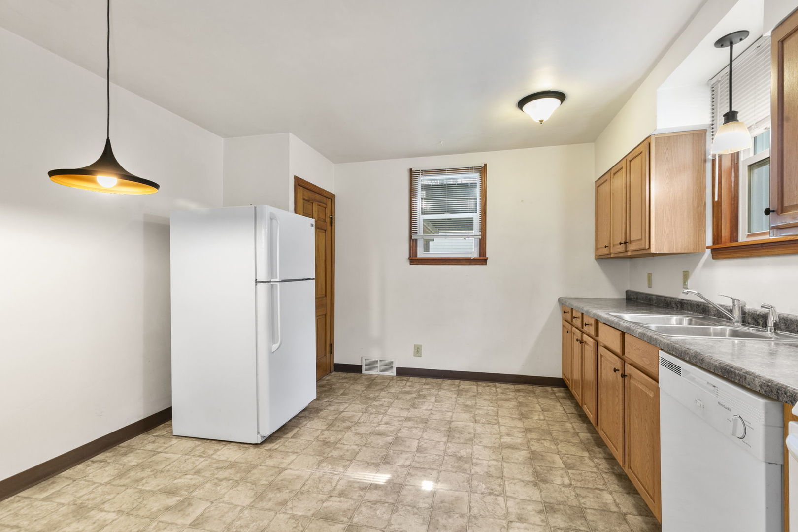 512 N 6th Street