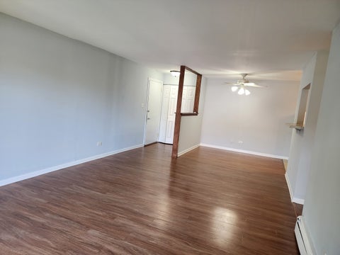 Tiny photo for 1085 Knoll Lane #207, Hoffman Estates, IL 60194 (MLS # 12722336)