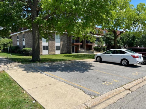 Tiny photo for 1085 Knoll Lane #207, Hoffman Estates, IL 60194 (MLS # 12722336)