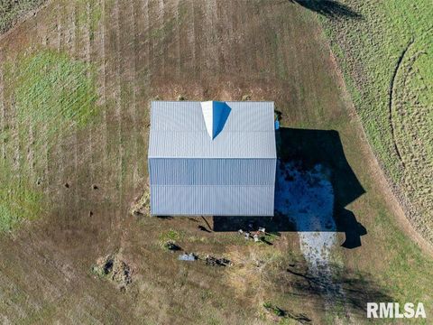 Tiny photo for 13261 CASEY Road, Marion, IL 62959 (MLS # QC4268911)