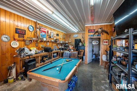 Tiny photo for 13261 CASEY Road, Marion, IL 62959 (MLS # QC4268911)