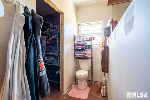 Tiny photo for 13261 CASEY Road, Marion, IL 62959 (MLS # QC4268911)