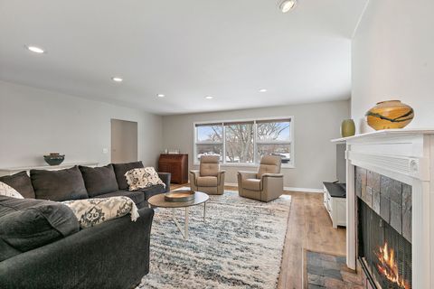 Tiny photo for 915 Willow Lane, Sleepy Hollow, IL 60118 (MLS # 12587564)