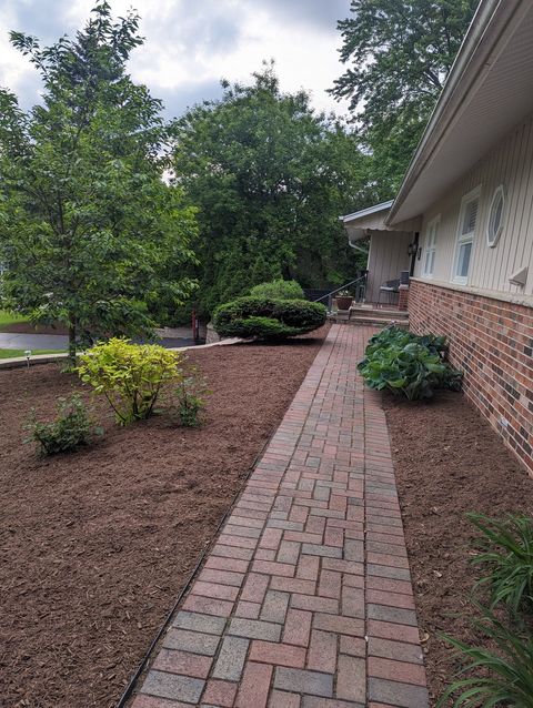 Tiny photo for 915 Willow Lane, Sleepy Hollow, IL 60118 (MLS # 12587564)