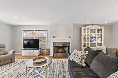 Tiny photo for 915 Willow Lane, Sleepy Hollow, IL 60118 (MLS # 12587564)