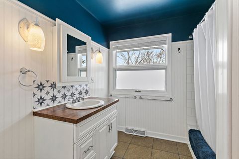 Tiny photo for 915 Willow Lane, Sleepy Hollow, IL 60118 (MLS # 12587564)