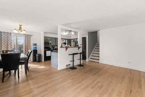 Tiny photo for 6140 W 99th Street, Oak Lawn, IL 60453 (MLS # 12617909)