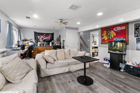 Tiny photo for 6140 W 99th Street, Oak Lawn, IL 60453 (MLS # 12617909)