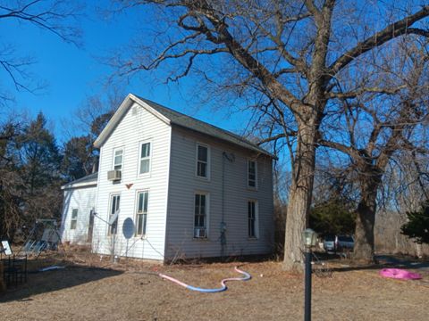 Photo of 1425 E State Route 71, Ottawa, IL 61350 (MLS # 12575936)