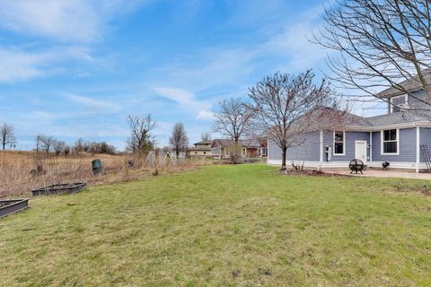 Tiny photo for 1082 Prairie Trail, Grayslake, IL 60030 (MLS # 12621616)