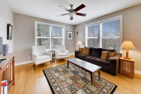 Tiny photo for 1082 Prairie Trail, Grayslake, IL 60030 (MLS # 12621616)