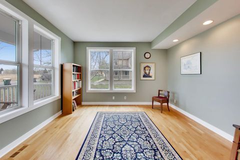 Tiny photo for 1082 Prairie Trail, Grayslake, IL 60030 (MLS # 12621616)