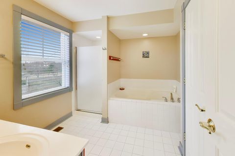 Tiny photo for 1082 Prairie Trail, Grayslake, IL 60030 (MLS # 12621616)