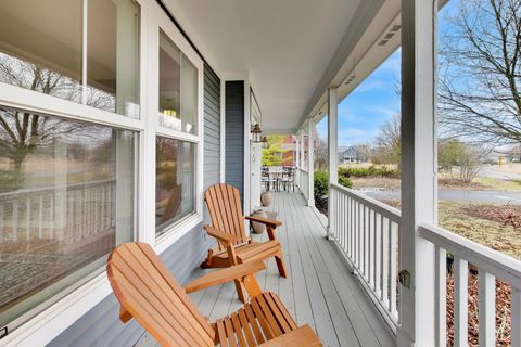 Tiny photo for 1082 Prairie Trail, Grayslake, IL 60030 (MLS # 12621616)
