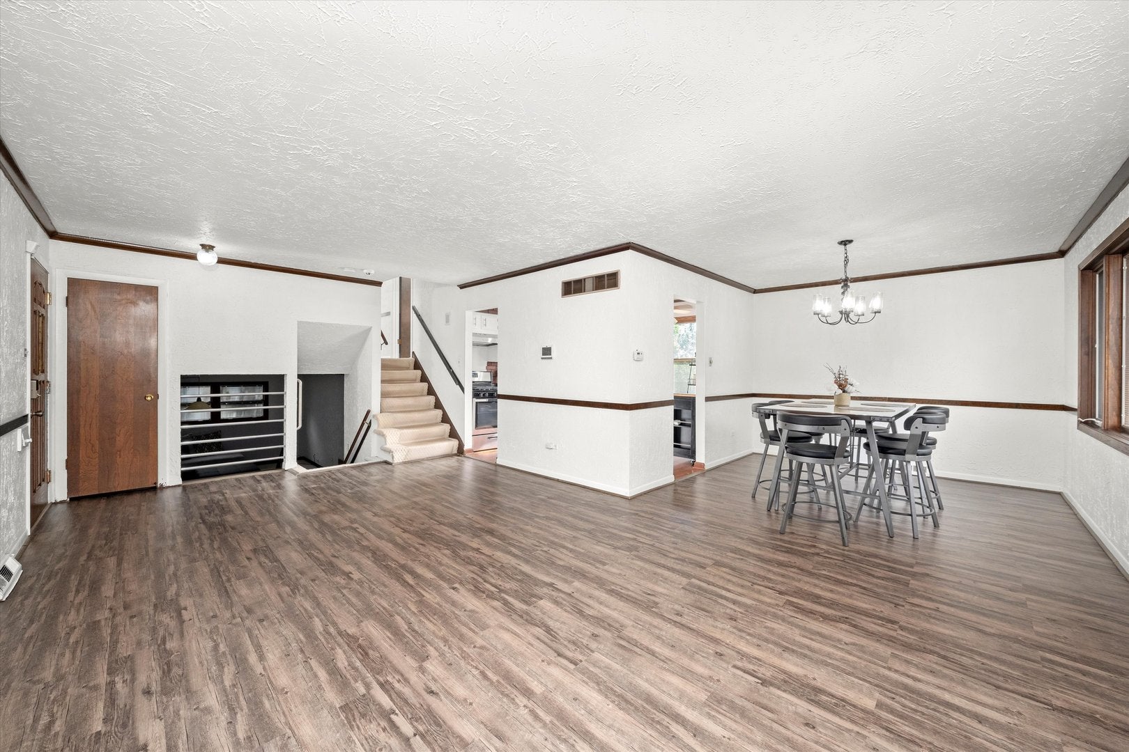 22434 Pleasant Drive